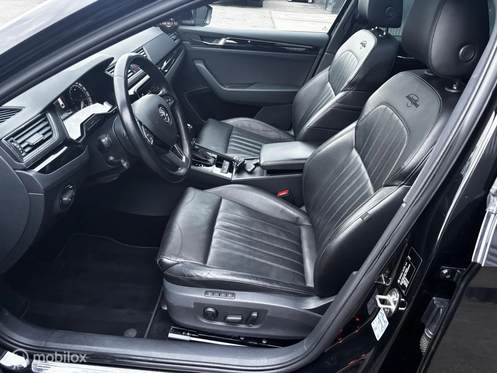 Hoofdafbeelding Škoda Superb