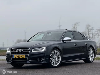 Hoofdafbeelding Audi S8