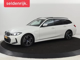 BMW 3-serie 320e M Sport | Panoramadak | Trekhaak |  Stoelverwarming | Carplay | Sportstoelen | Leder/Alcantara | Navigatie | Widescreen Display | Sfeerverlichting | Parkeerhulp | PHEV | Plug In
