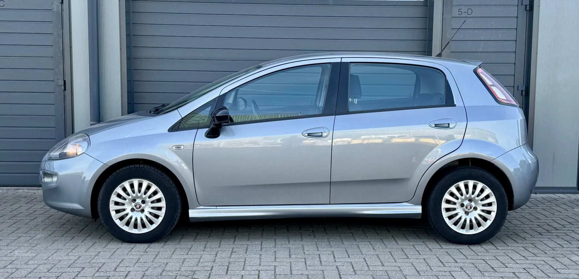 Hoofdafbeelding Fiat Punto