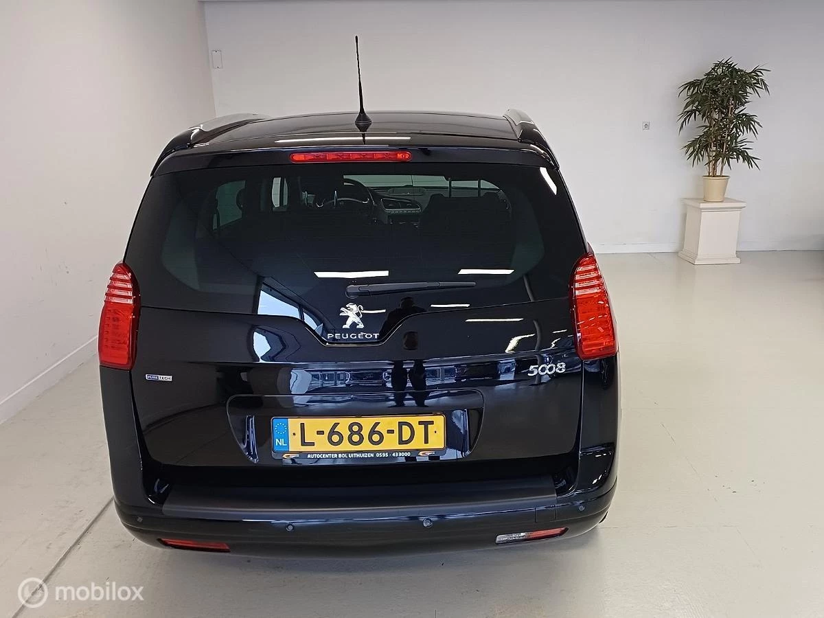 Hoofdafbeelding Peugeot 5008