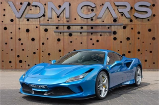Hoofdafbeelding Ferrari F8 Tributo Ferrari F8 Tributo 3.9 V8 HELE | Carbon Racestoelen | CarPlay | AFS | Lift | Passenger Display |