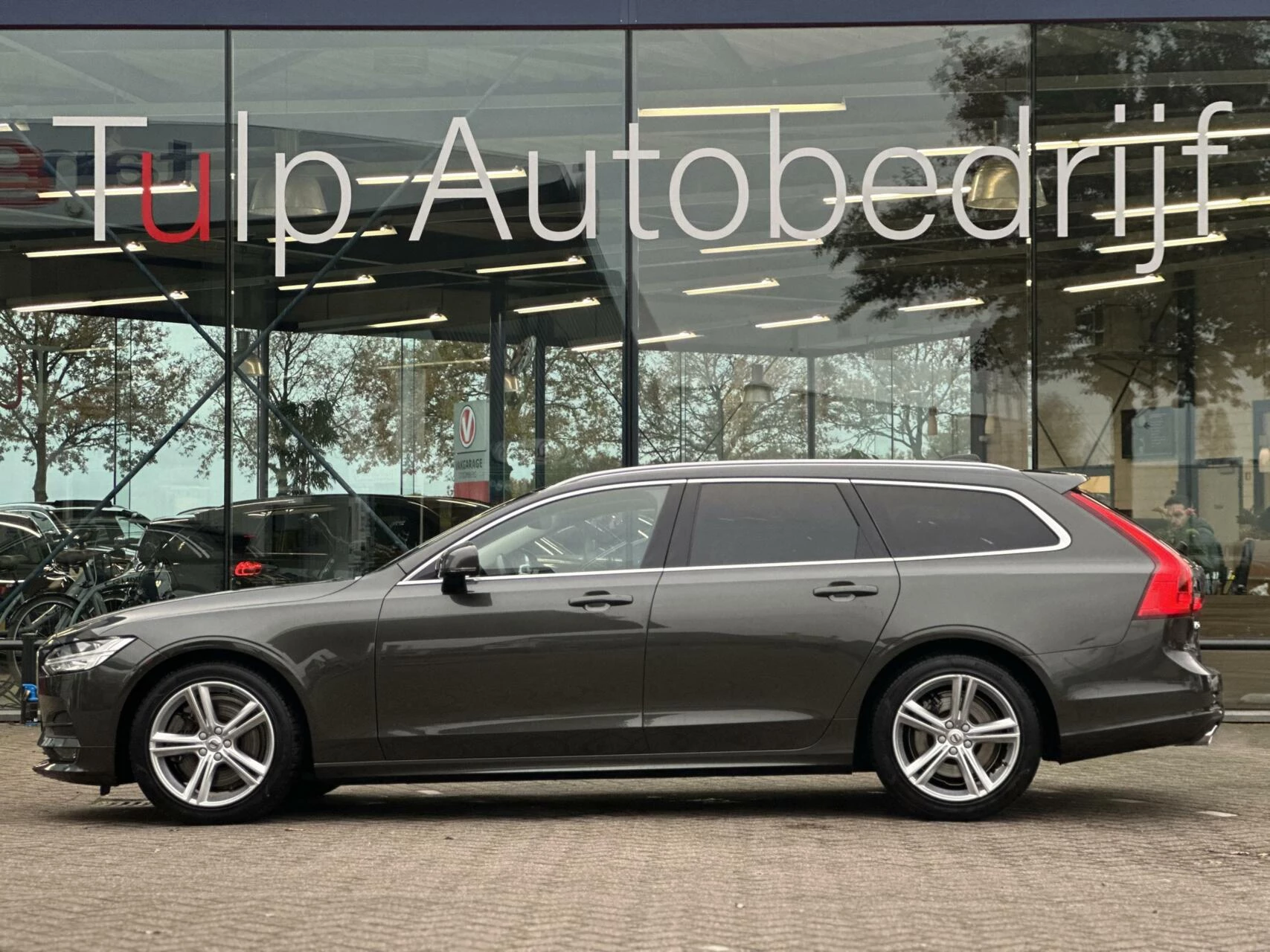 Hoofdafbeelding Volvo V90