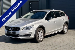 Volvo V60 Cross Country 2.0 T5 245pk Momentum XENON STANDKACHEL 74983KM! 2e eig.!