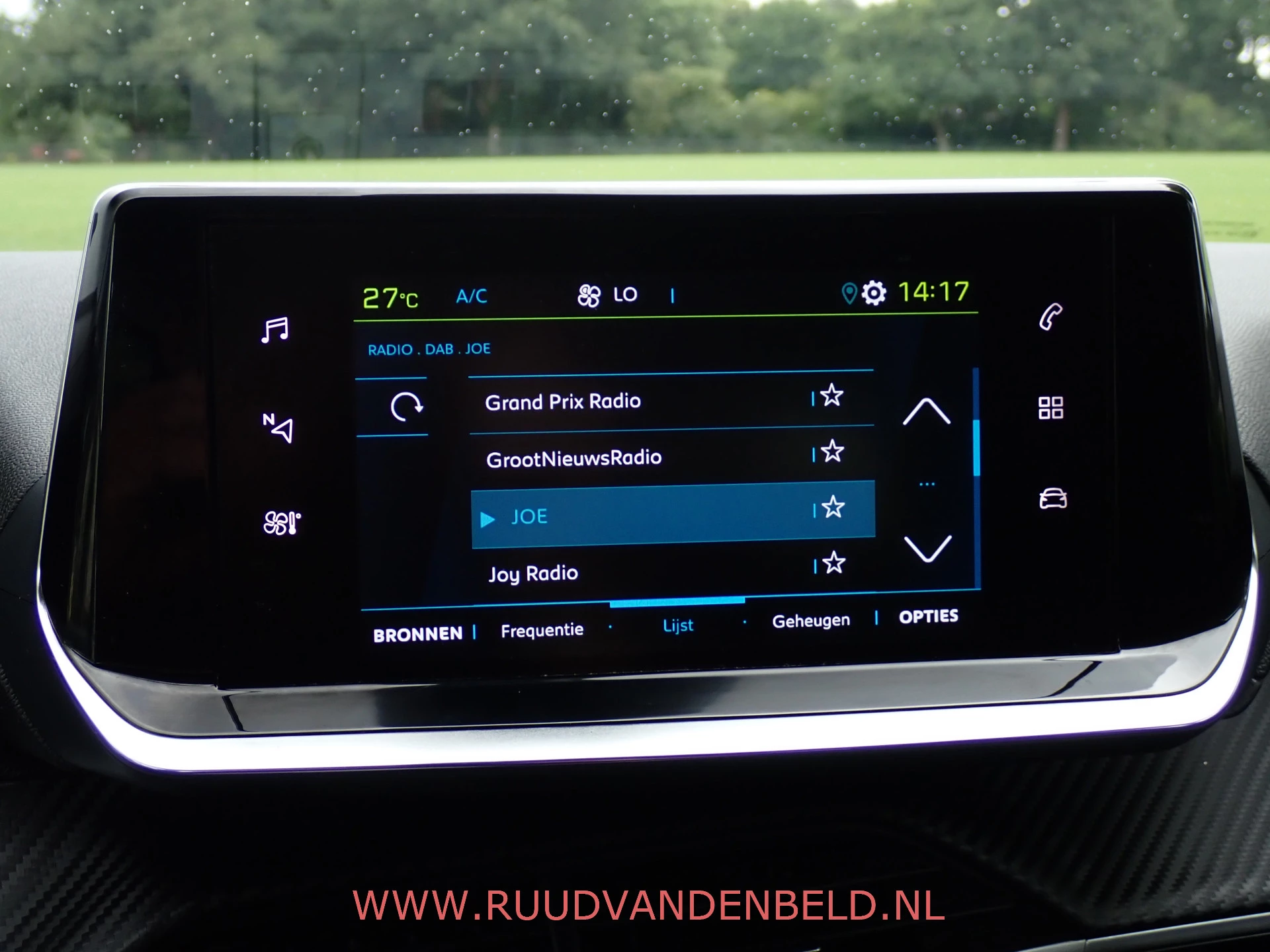 Hoofdafbeelding Peugeot e-208