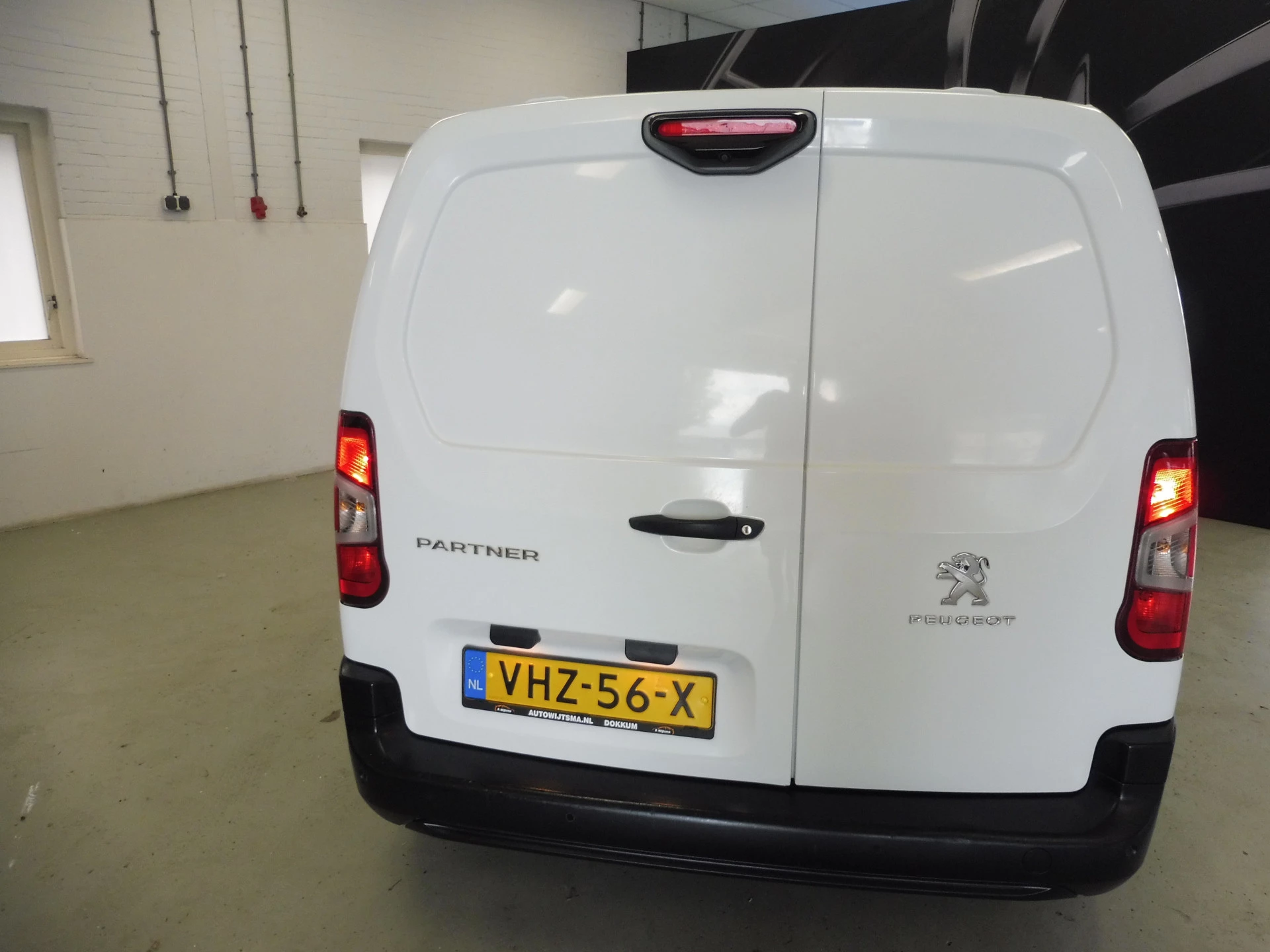 Hoofdafbeelding Peugeot Partner