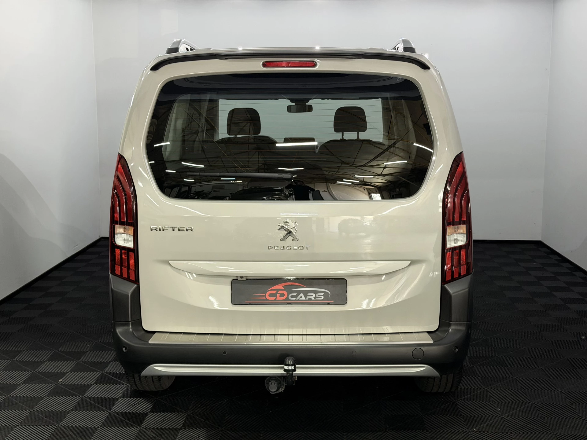 Hoofdafbeelding Peugeot Rifter