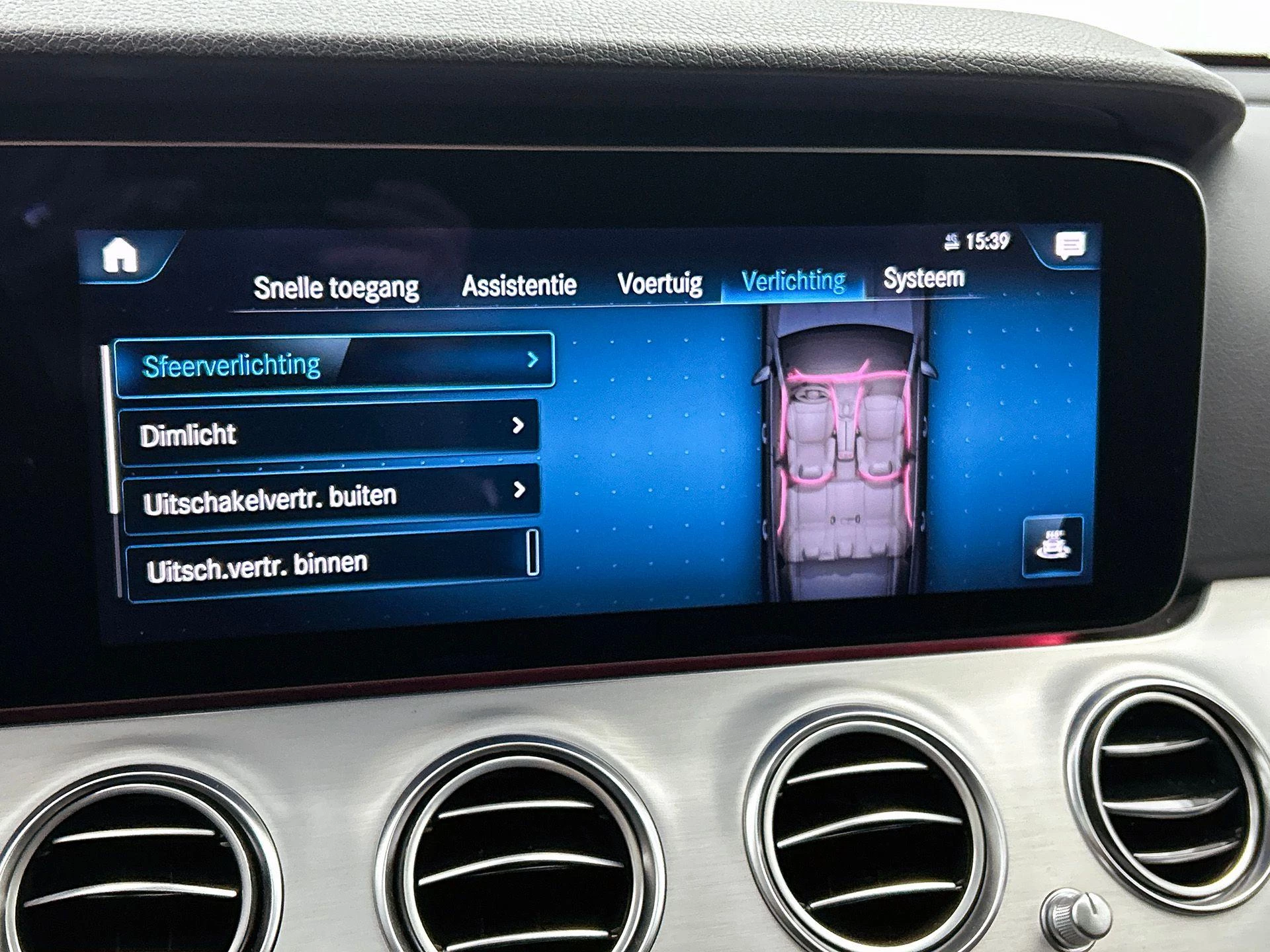 Hoofdafbeelding Mercedes-Benz E-Klasse