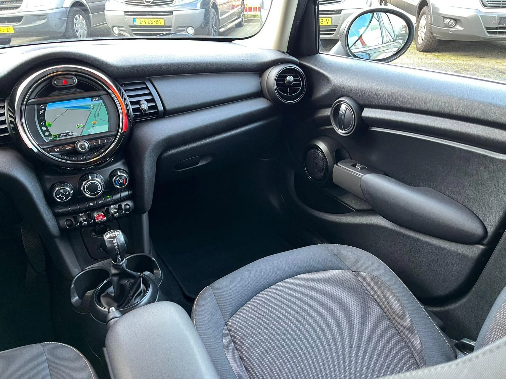 Hoofdafbeelding MINI One