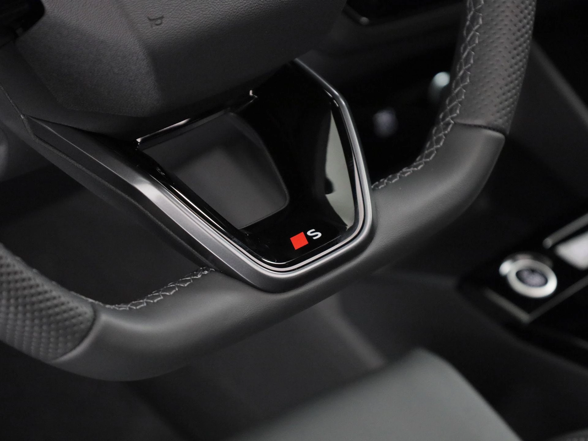 Hoofdafbeelding Audi Q6 e-tron