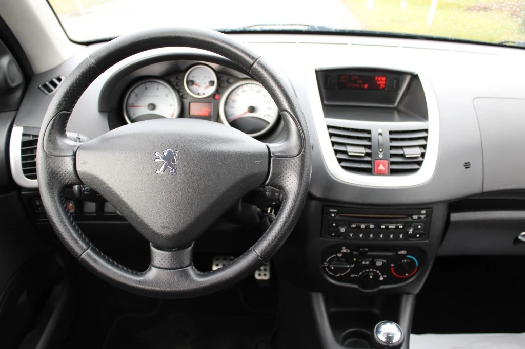 Hoofdafbeelding Peugeot 206