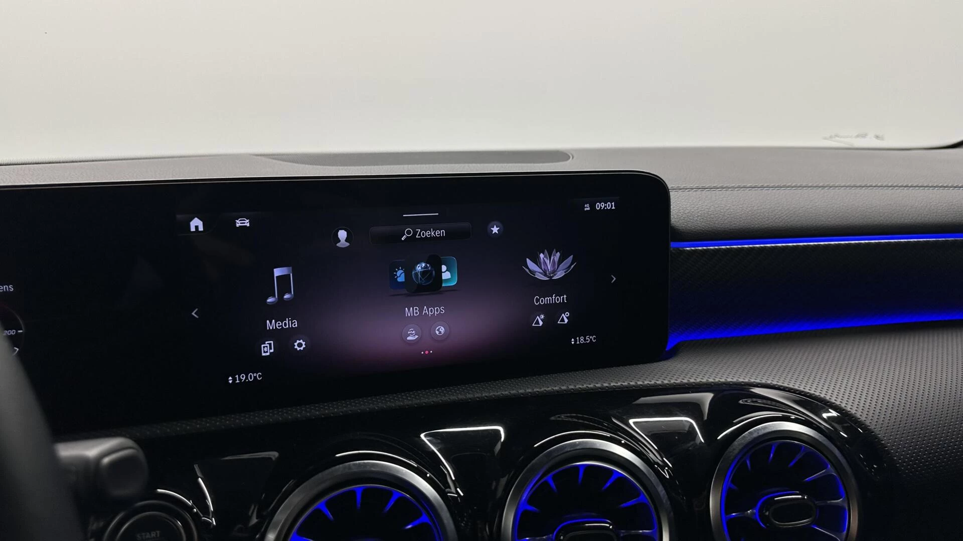 Hoofdafbeelding Mercedes-Benz CLA