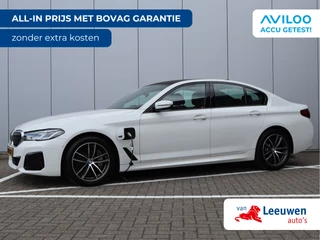 BMW 5 Serie 545e xDrive | H&K | Head-up | Parkeercamera | M-sport | Leder