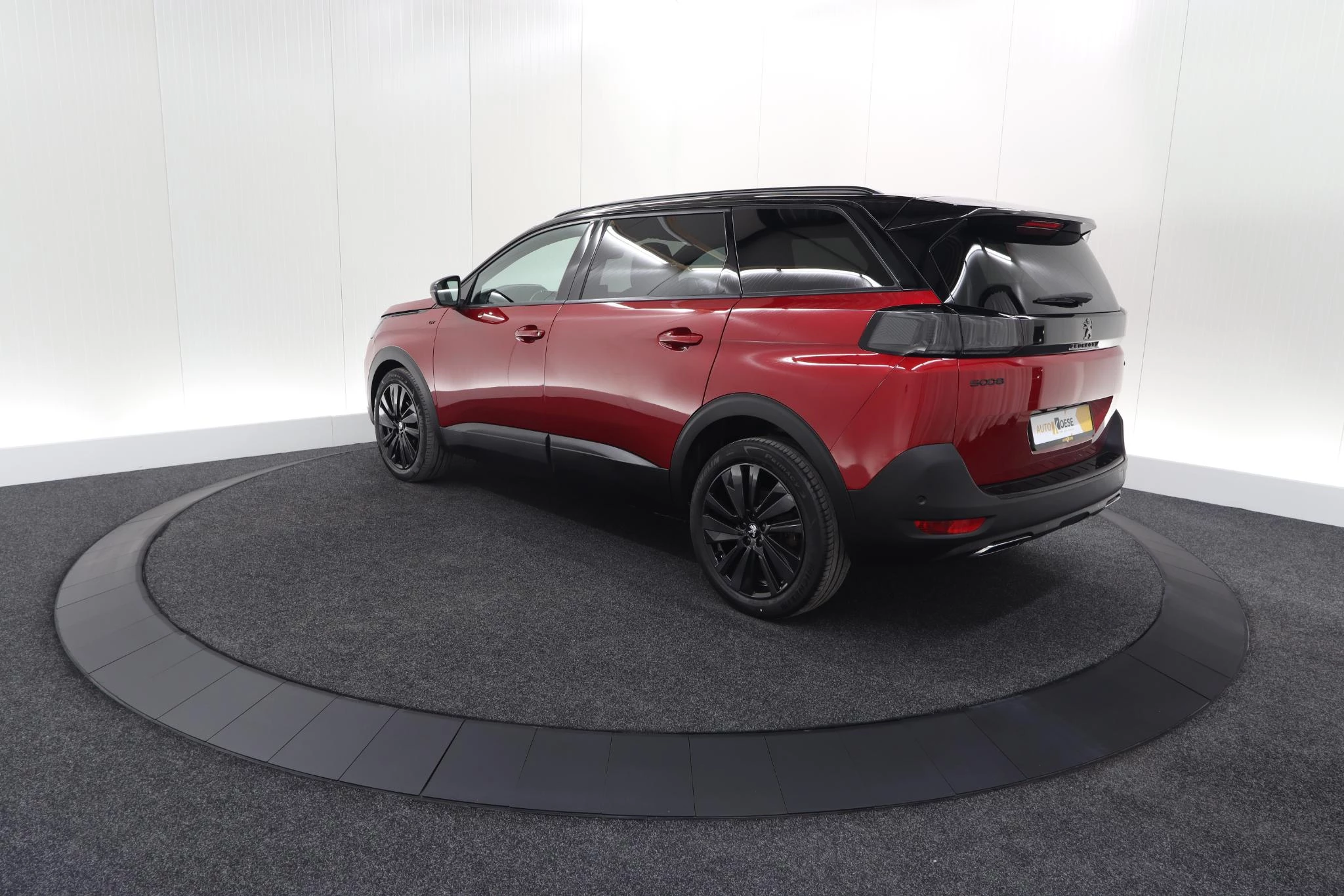 Hoofdafbeelding Peugeot 5008