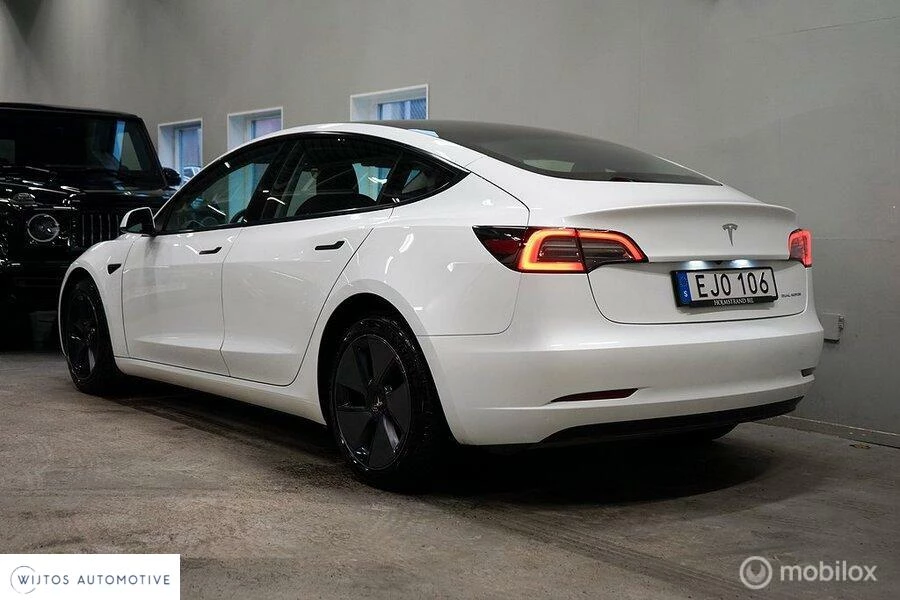 Hoofdafbeelding Tesla Model 3