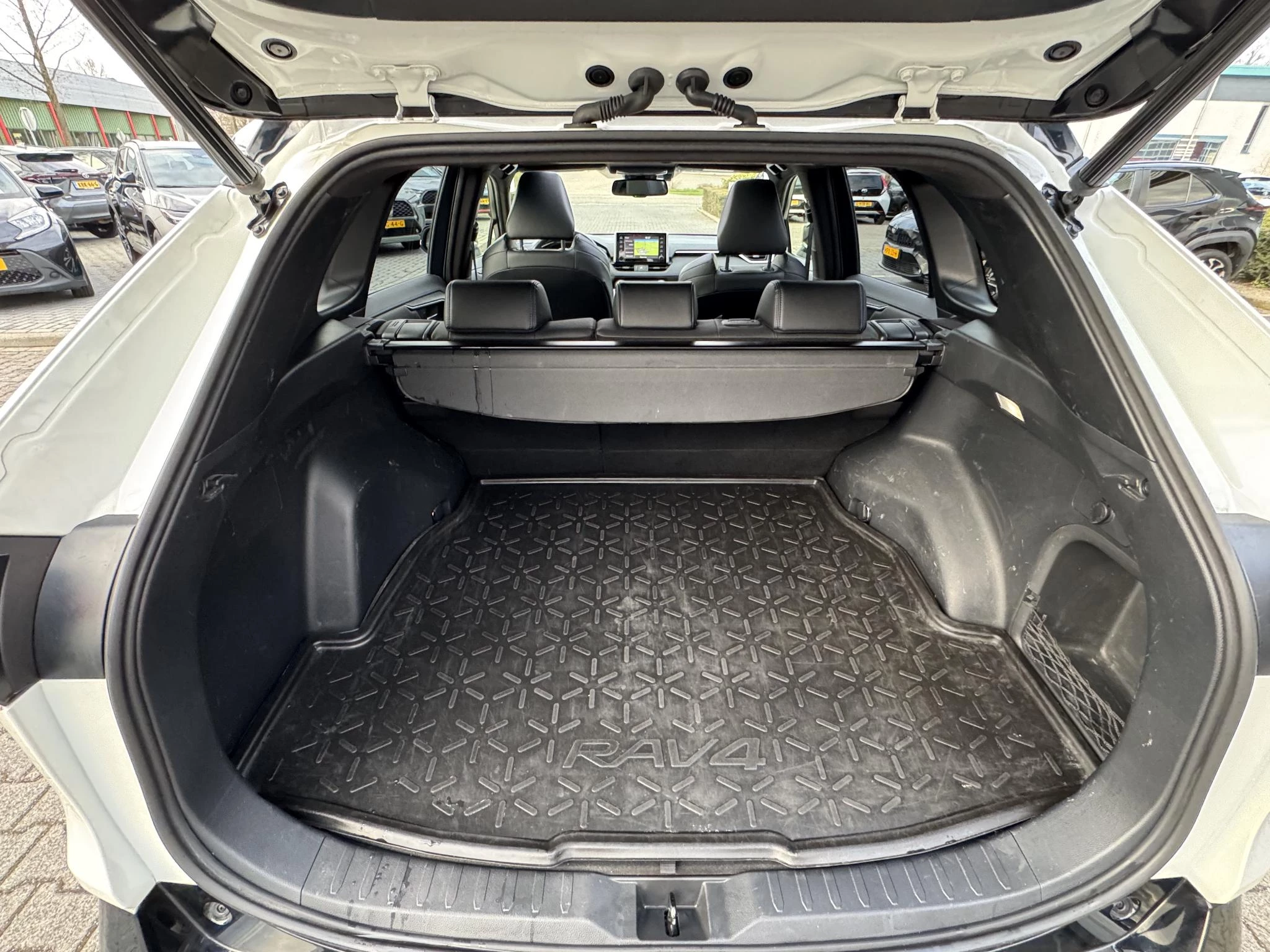 Hoofdafbeelding Toyota RAV4