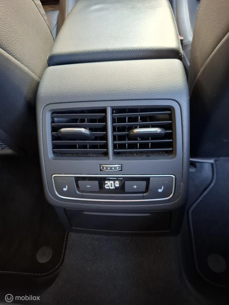 Hoofdafbeelding Audi S4