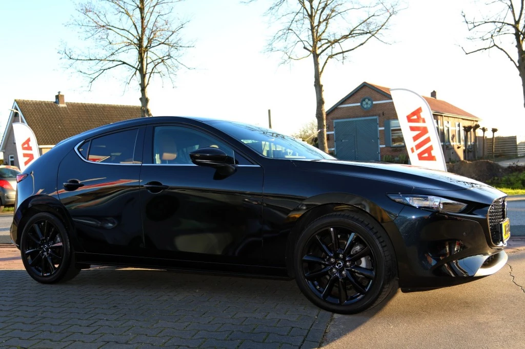 Hoofdafbeelding Mazda 3