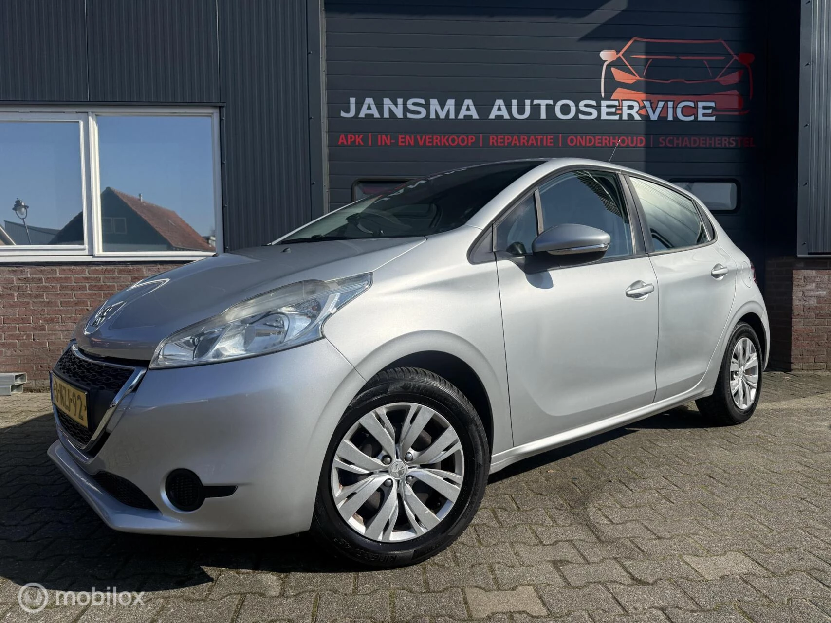 Hoofdafbeelding Peugeot 208