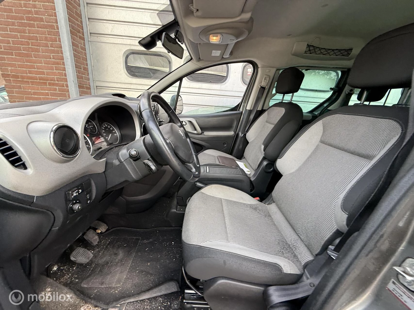 Hoofdafbeelding Peugeot Partner