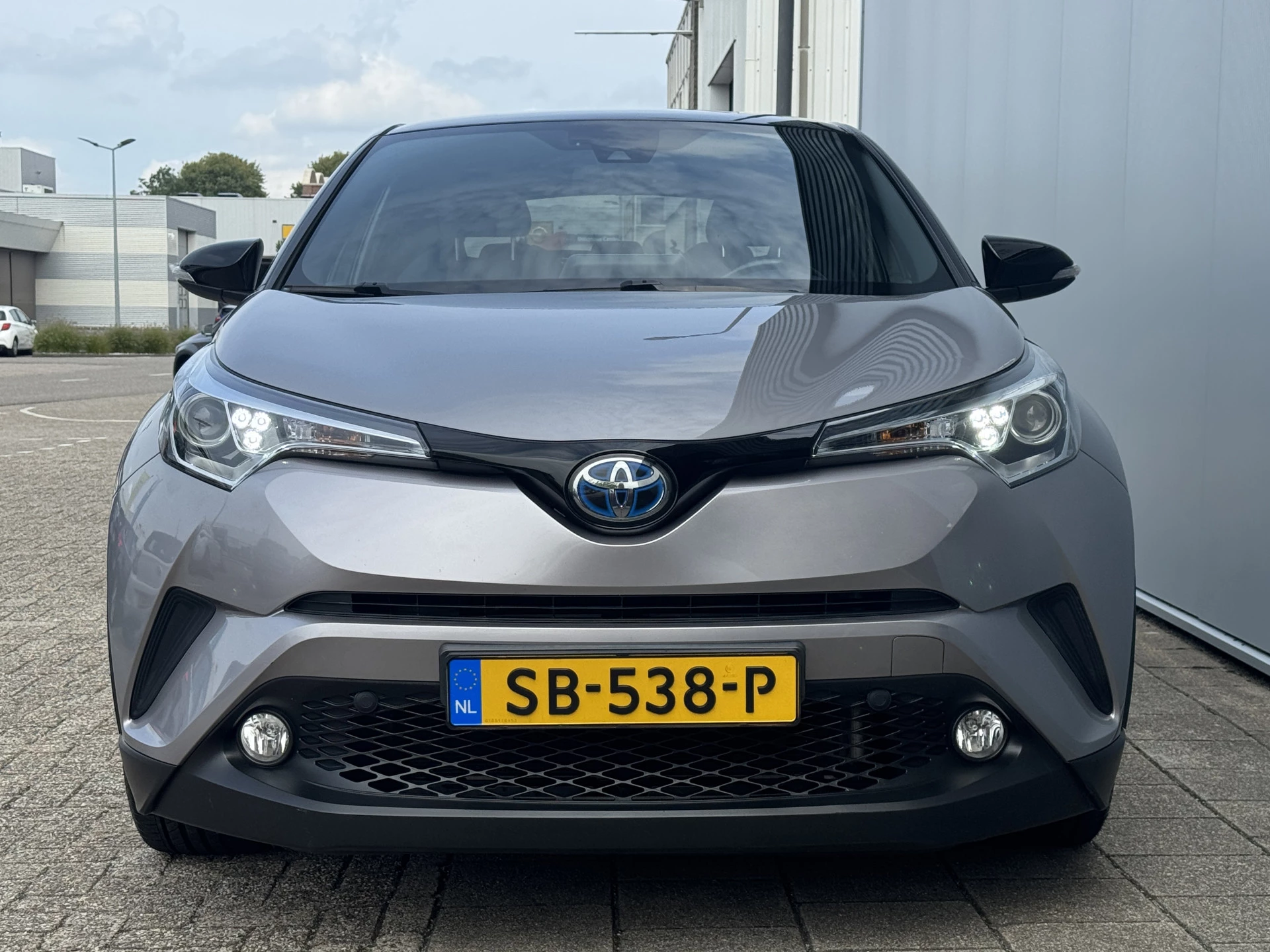 Hoofdafbeelding Toyota C-HR