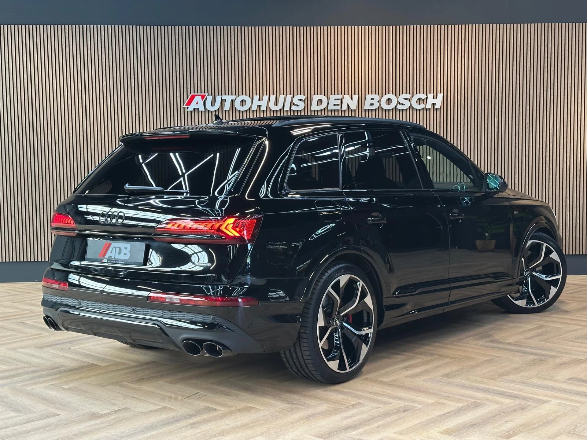 Hoofdafbeelding Audi Q7