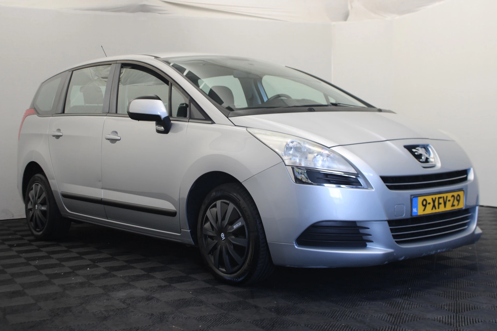 Hoofdafbeelding Peugeot 5008