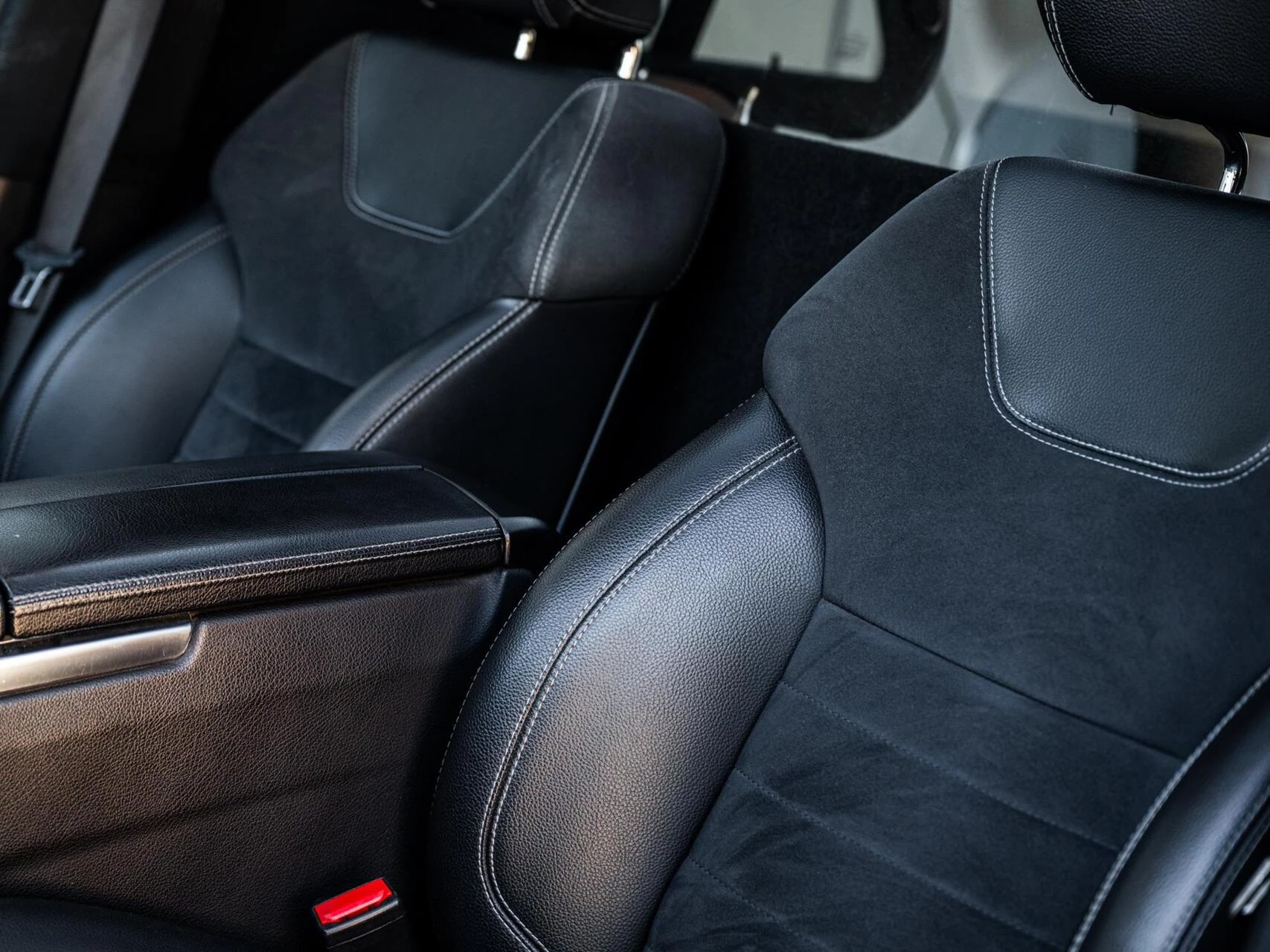 Hoofdafbeelding Mercedes-Benz M-Klasse