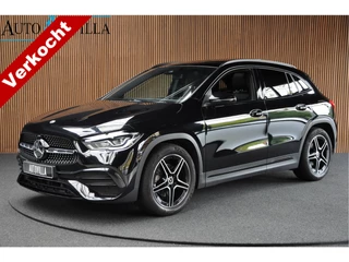 Mercedes-Benz GLA 200 AMG Line Panorama Leer Camera Ambient Navi LM velgen PTS Climate