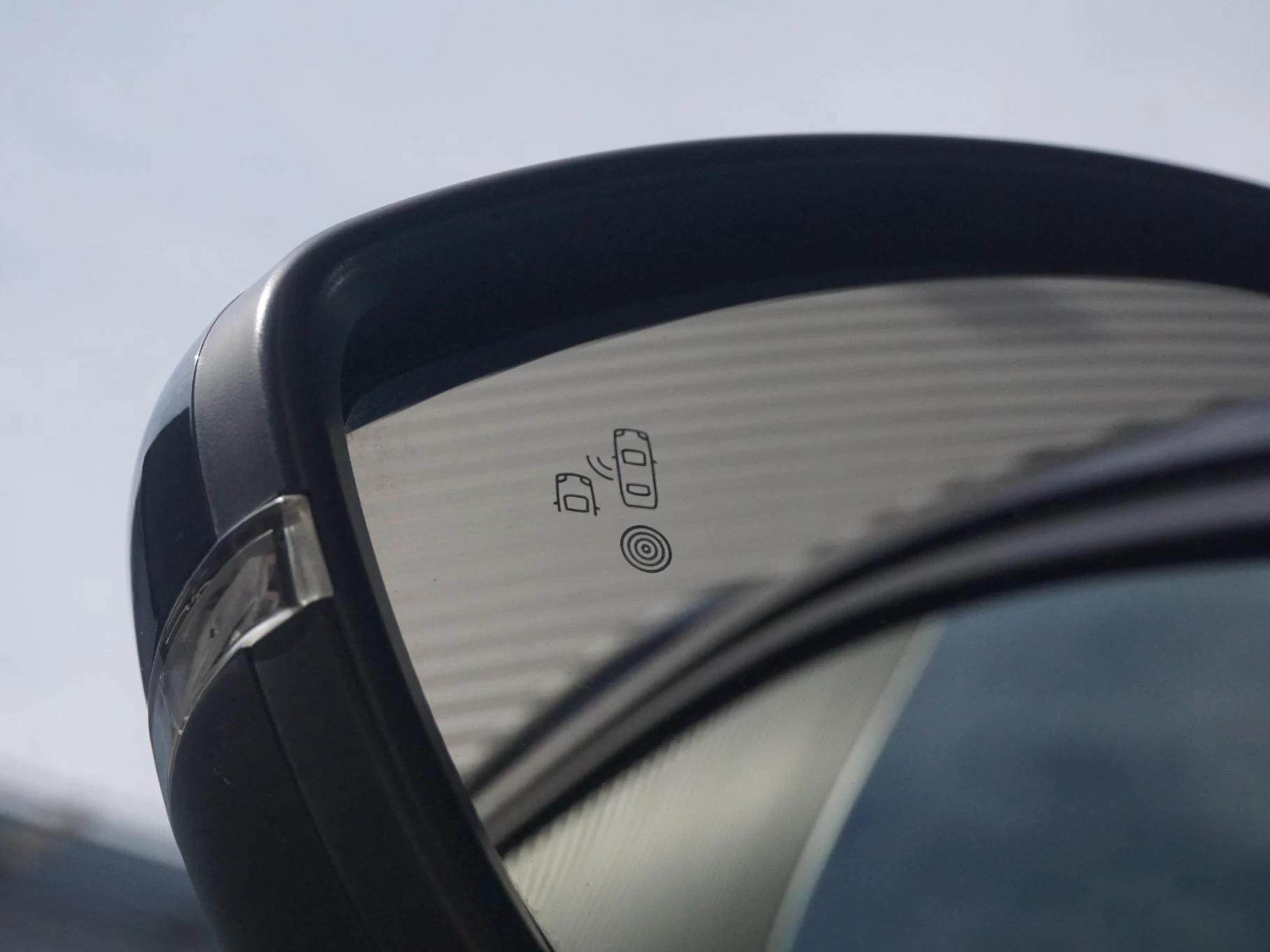 Hoofdafbeelding Peugeot e-2008
