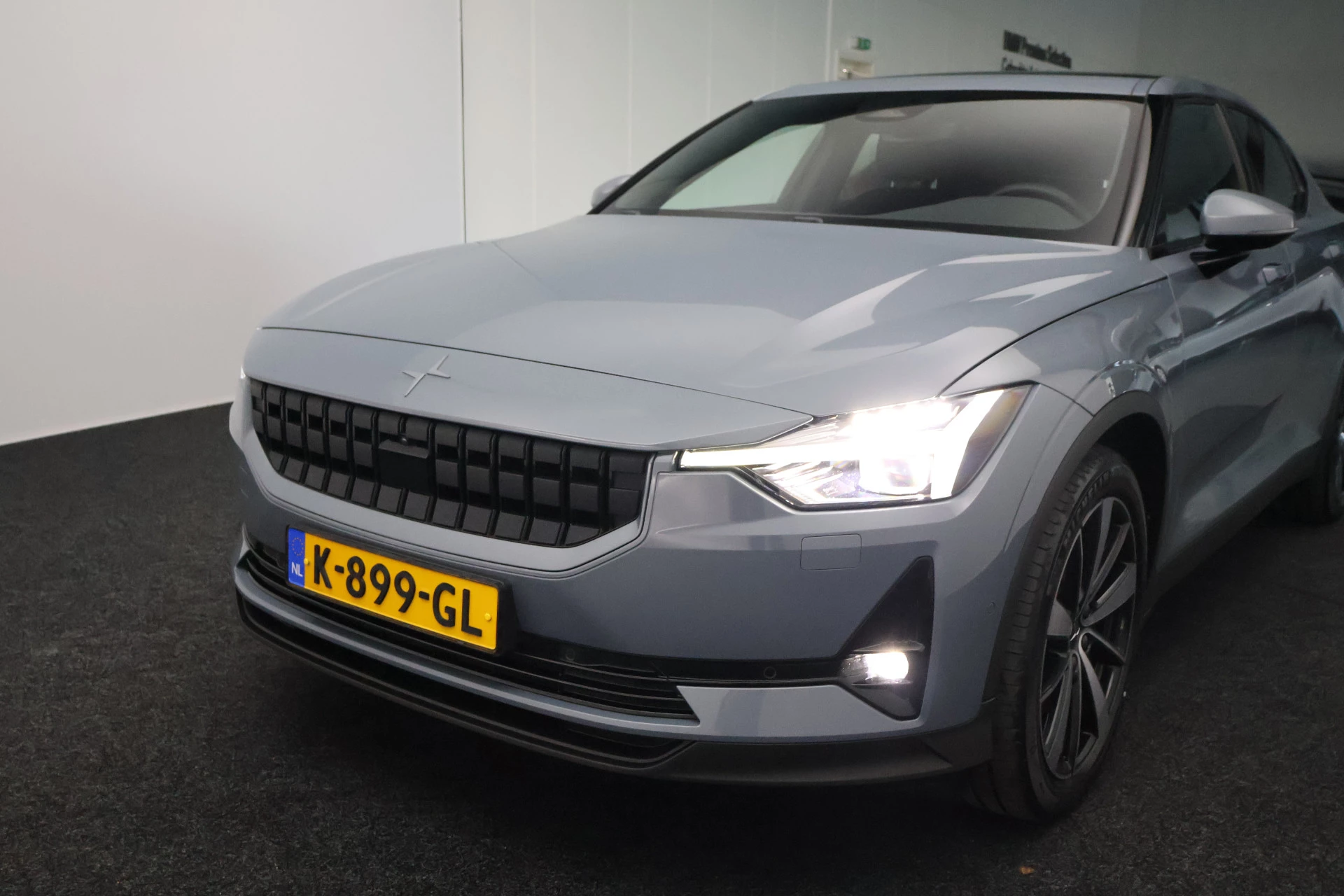 Hoofdafbeelding Polestar 2