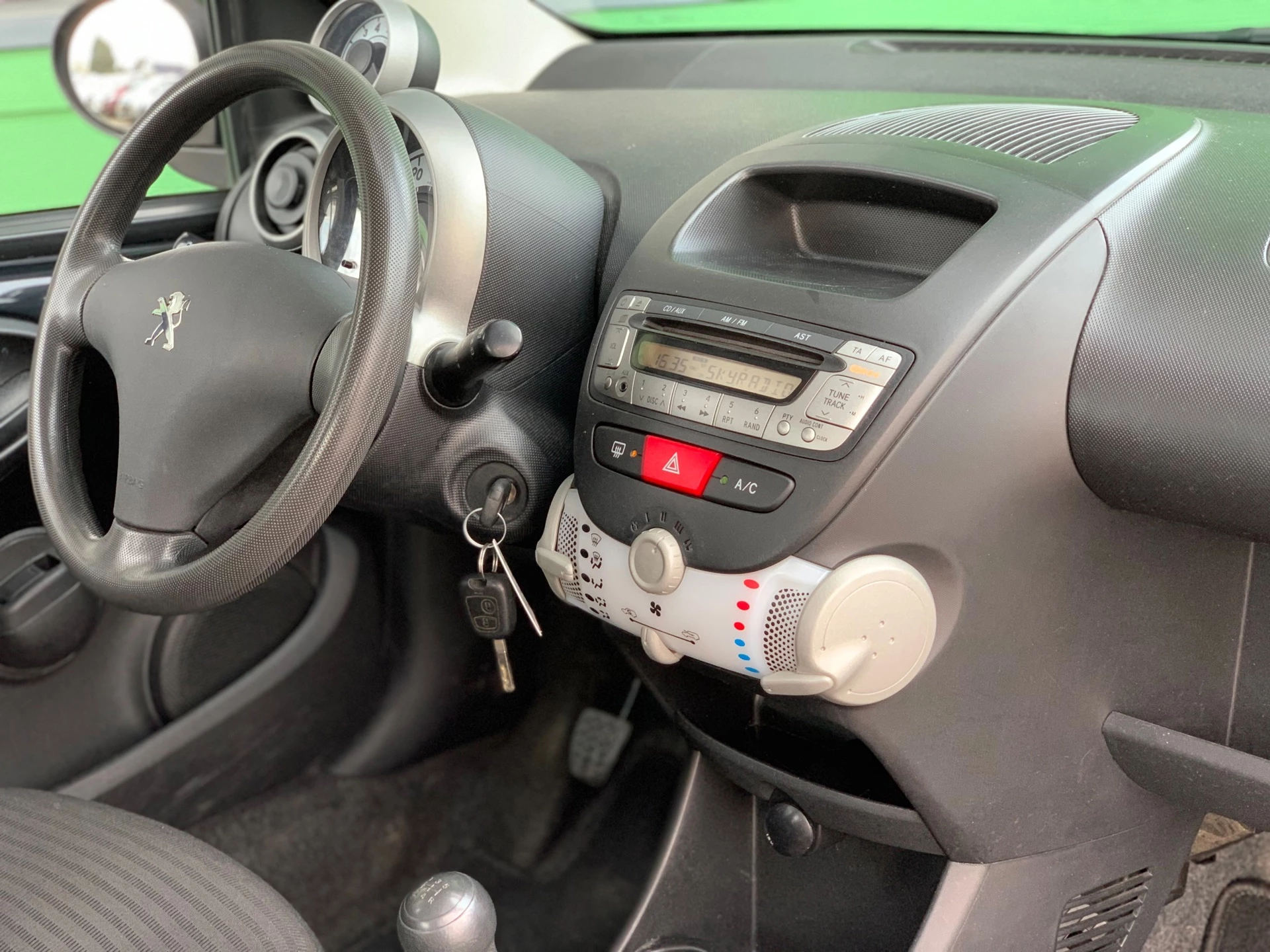 Hoofdafbeelding Peugeot 107