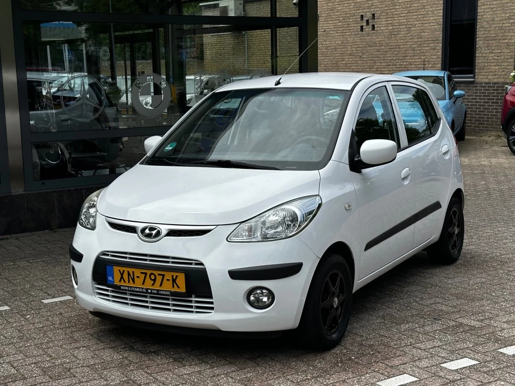 Hoofdafbeelding Hyundai i10