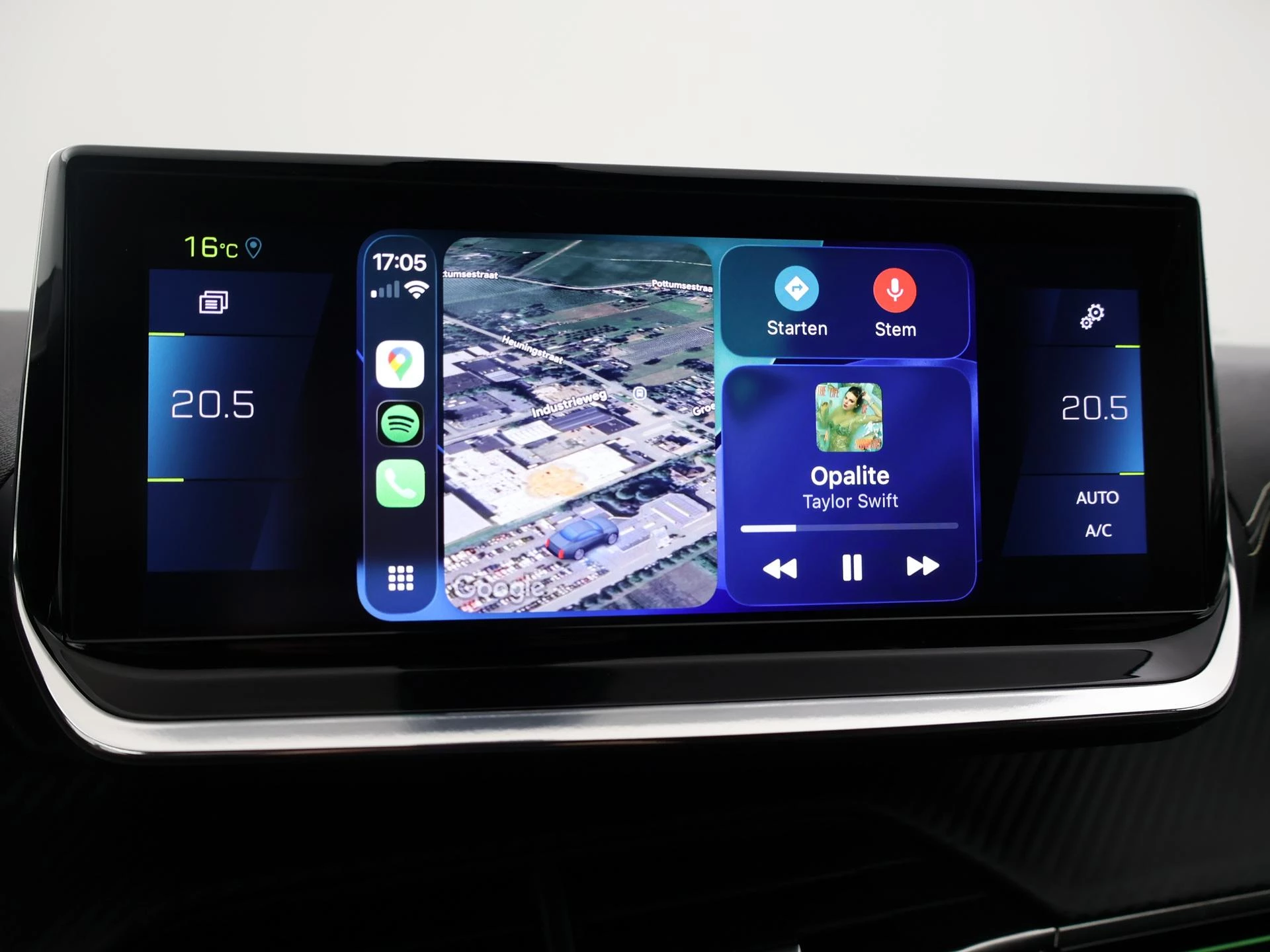 Hoofdafbeelding Peugeot e-2008