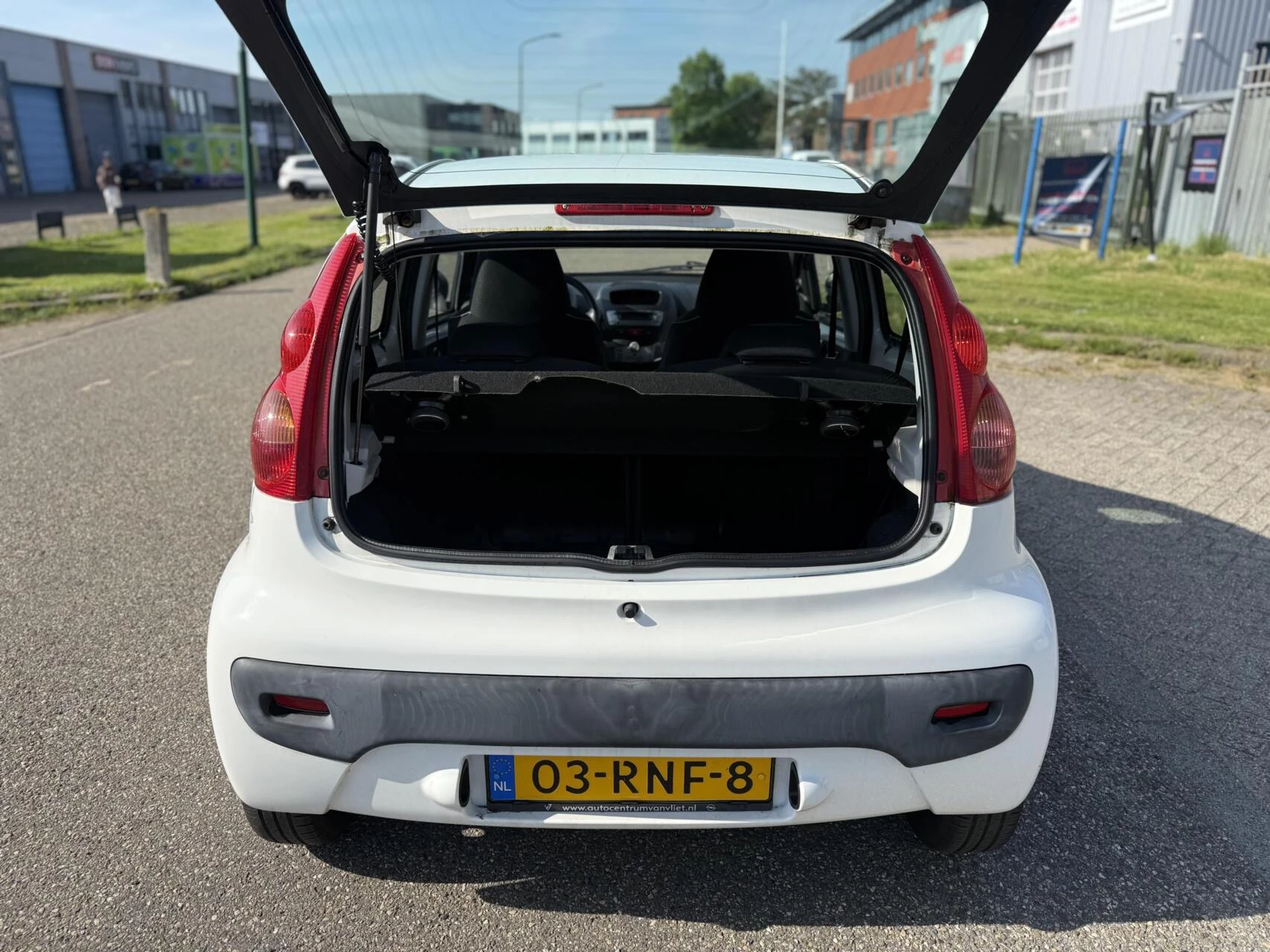 Hoofdafbeelding Peugeot 107