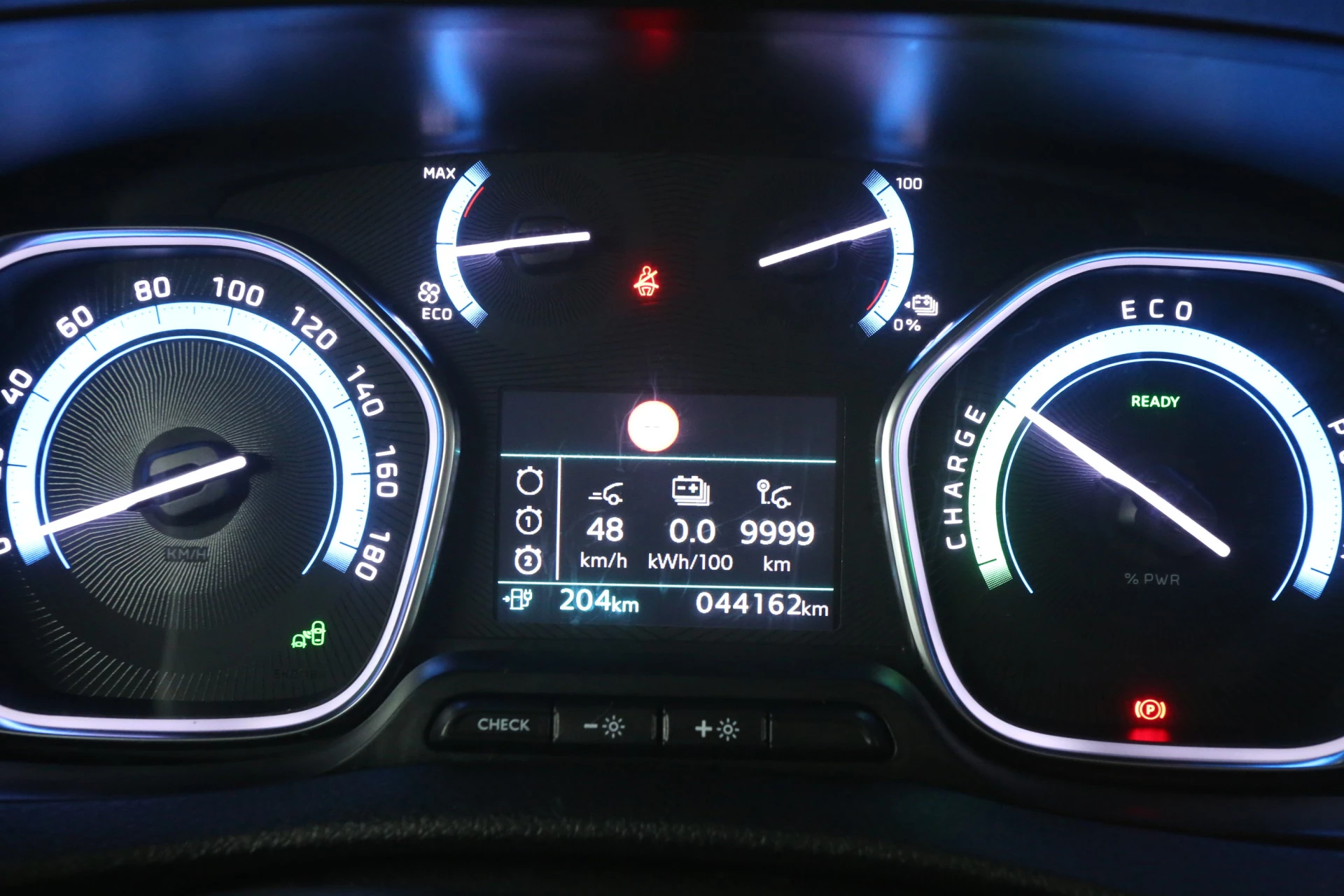 Hoofdafbeelding Peugeot e-Expert