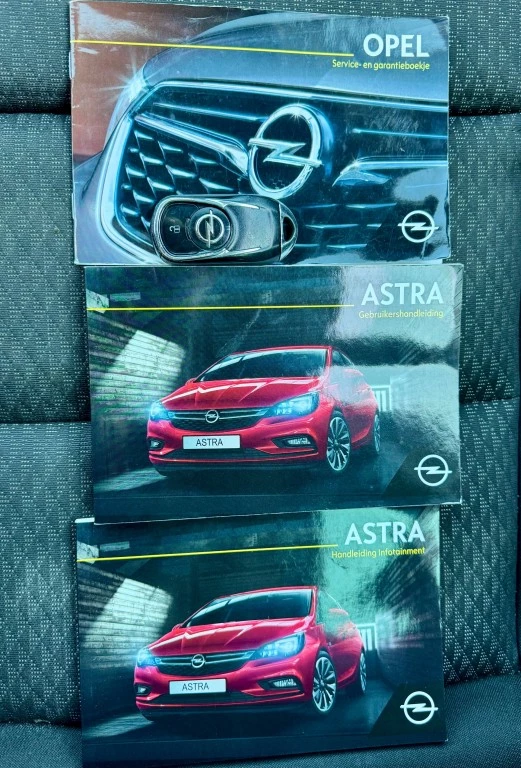 Hoofdafbeelding Opel Astra