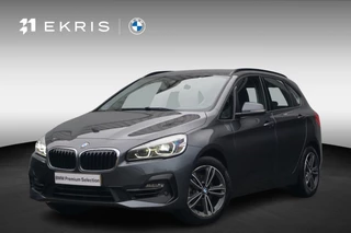 BMW 2-serie Active Tourer 218i Sport Line | Head-Up Display / HIFI / Parking Pack / Stoelverwarming / Cruise Control / Elektrische achterklep