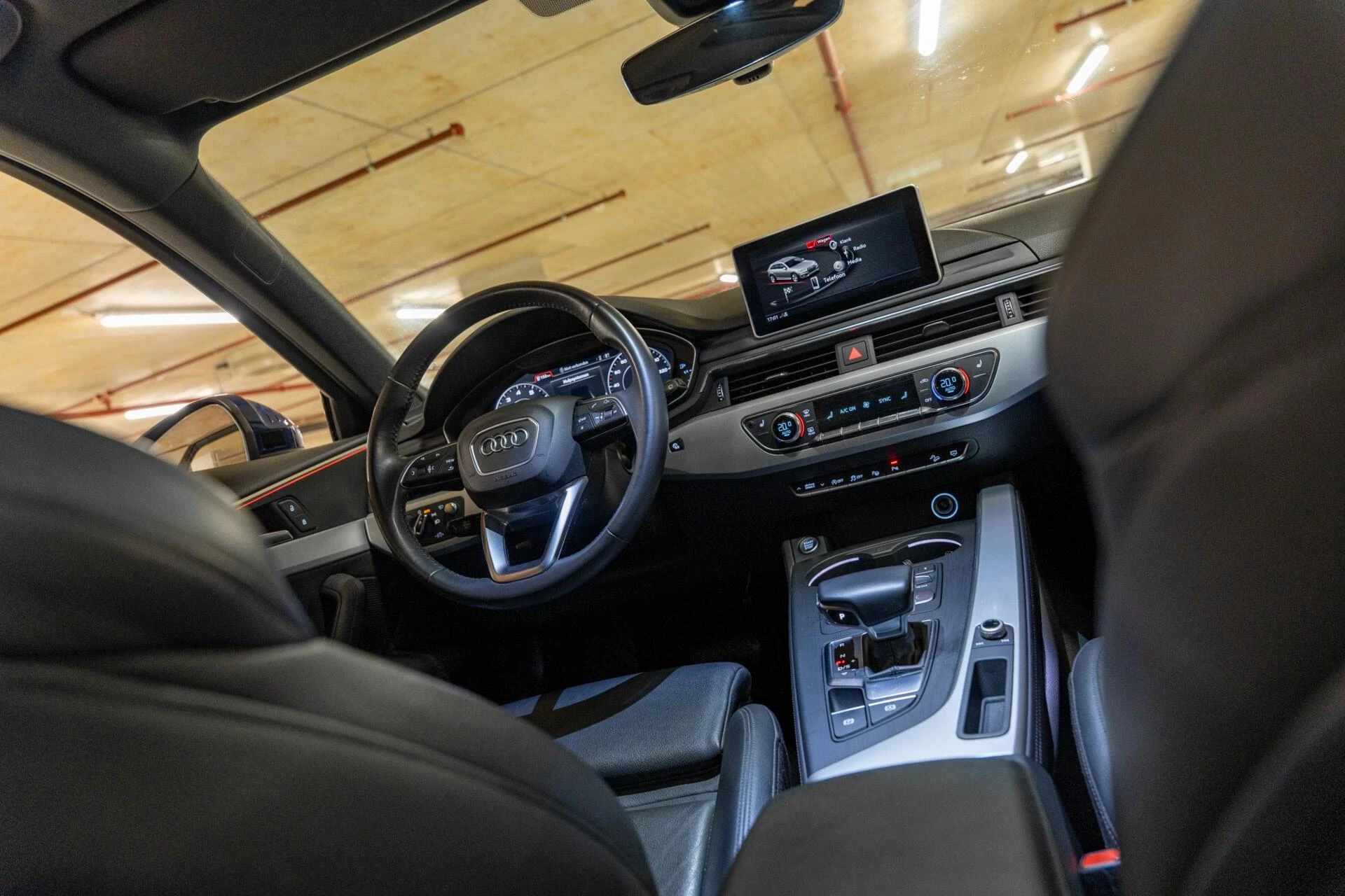 Hoofdafbeelding Audi A4