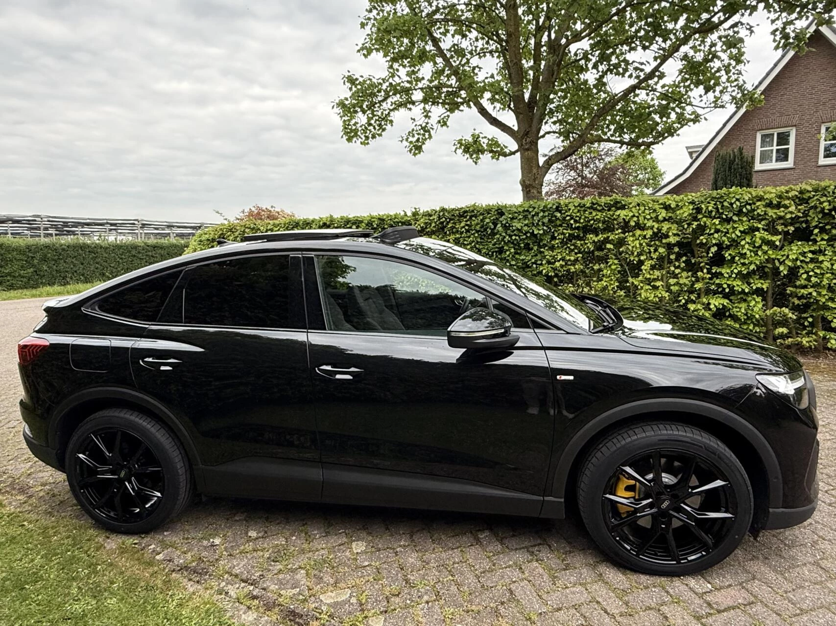Hoofdafbeelding Audi Q4 Sportback e-tron