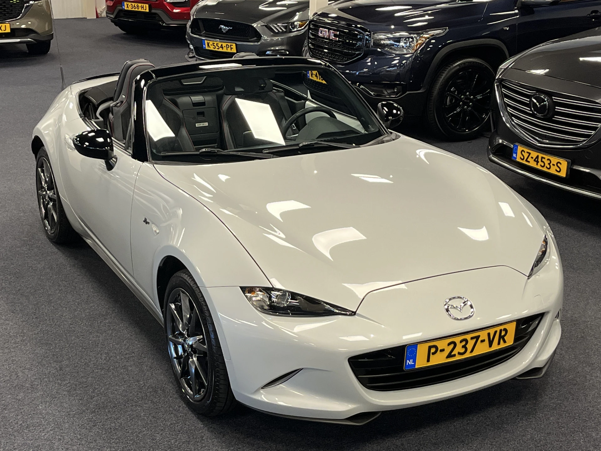 Hoofdafbeelding Mazda MX-5