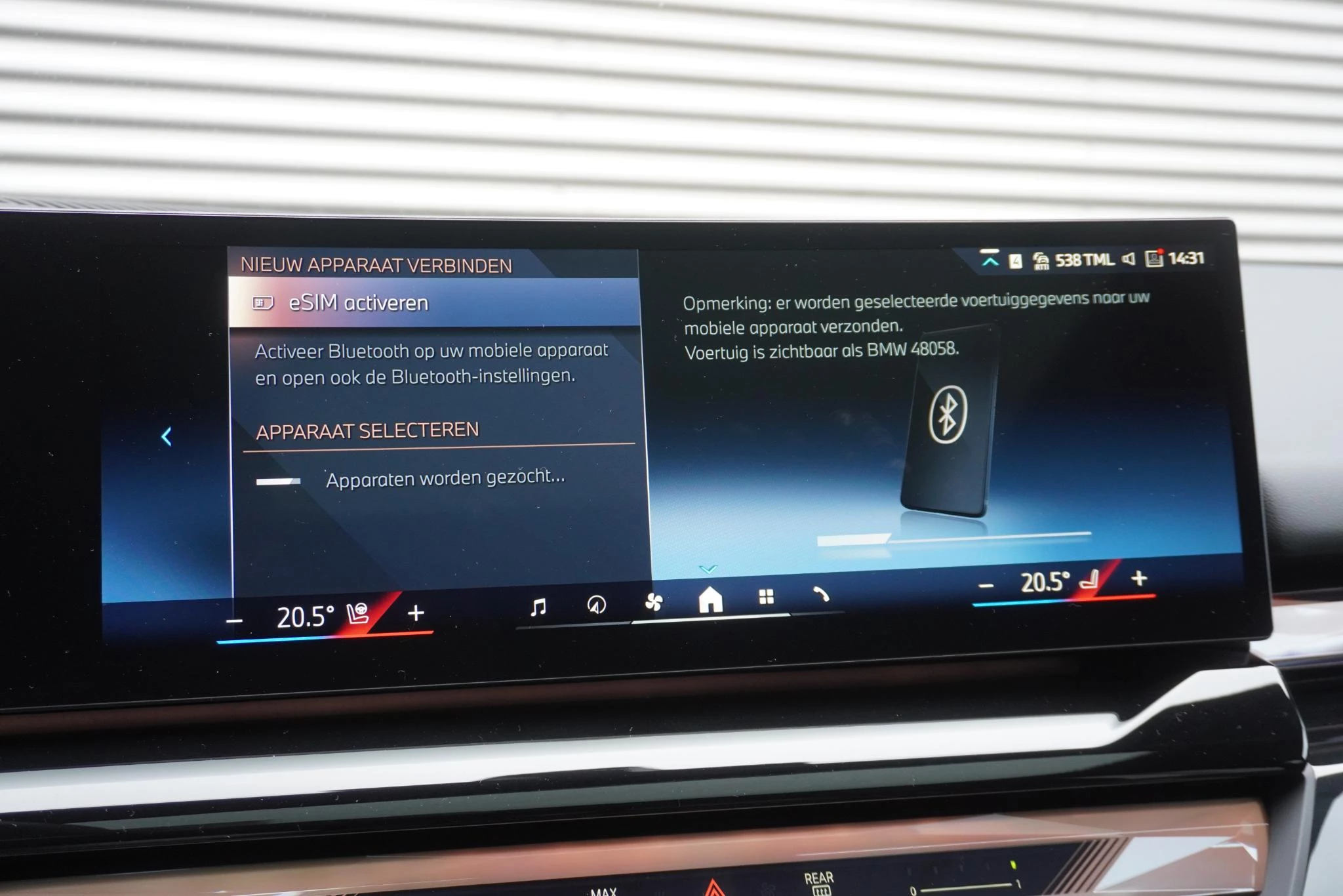 Hoofdafbeelding BMW i5