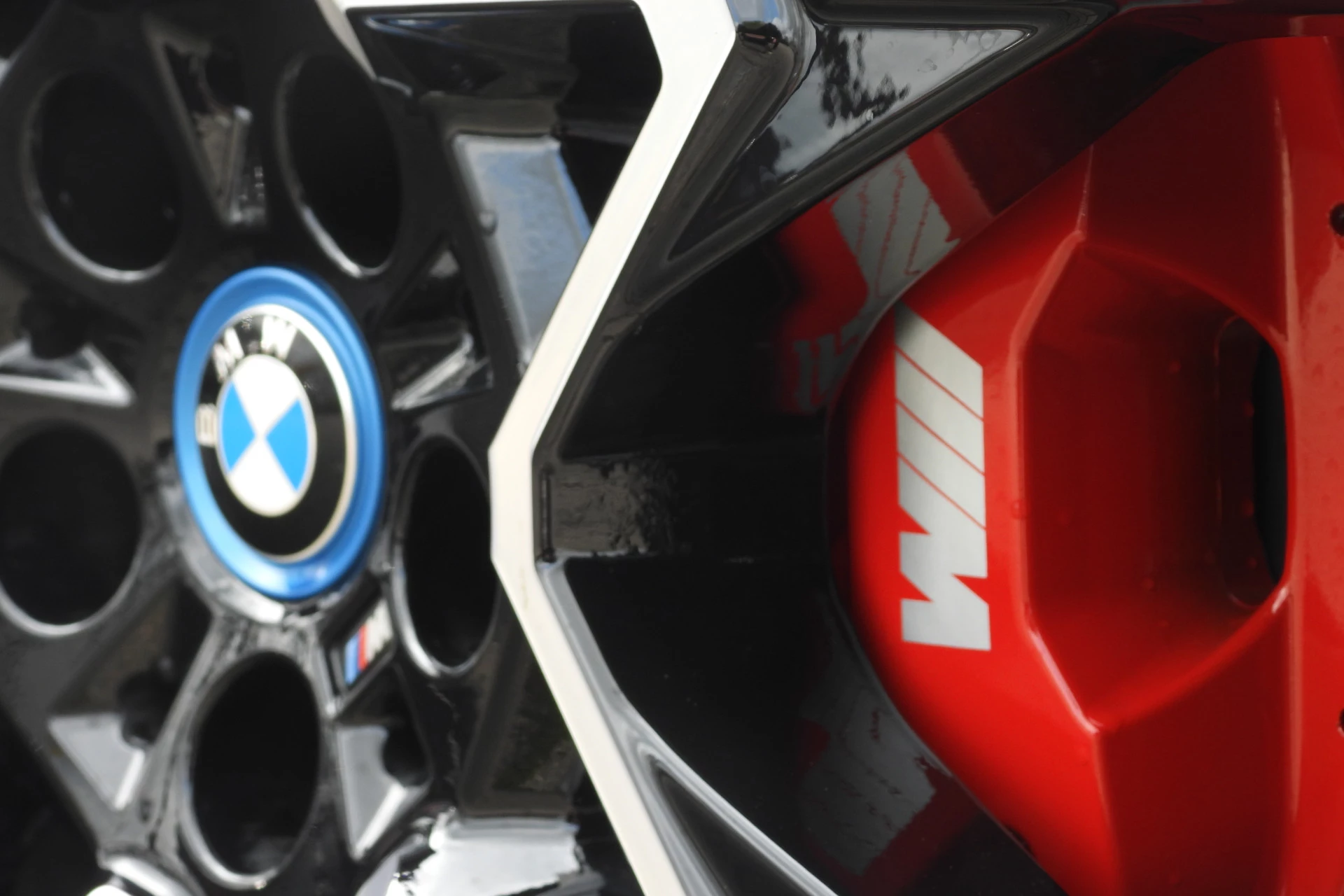 Hoofdafbeelding BMW i5