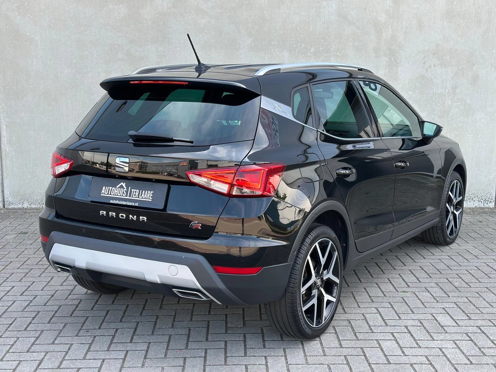 Hoofdafbeelding SEAT Arona