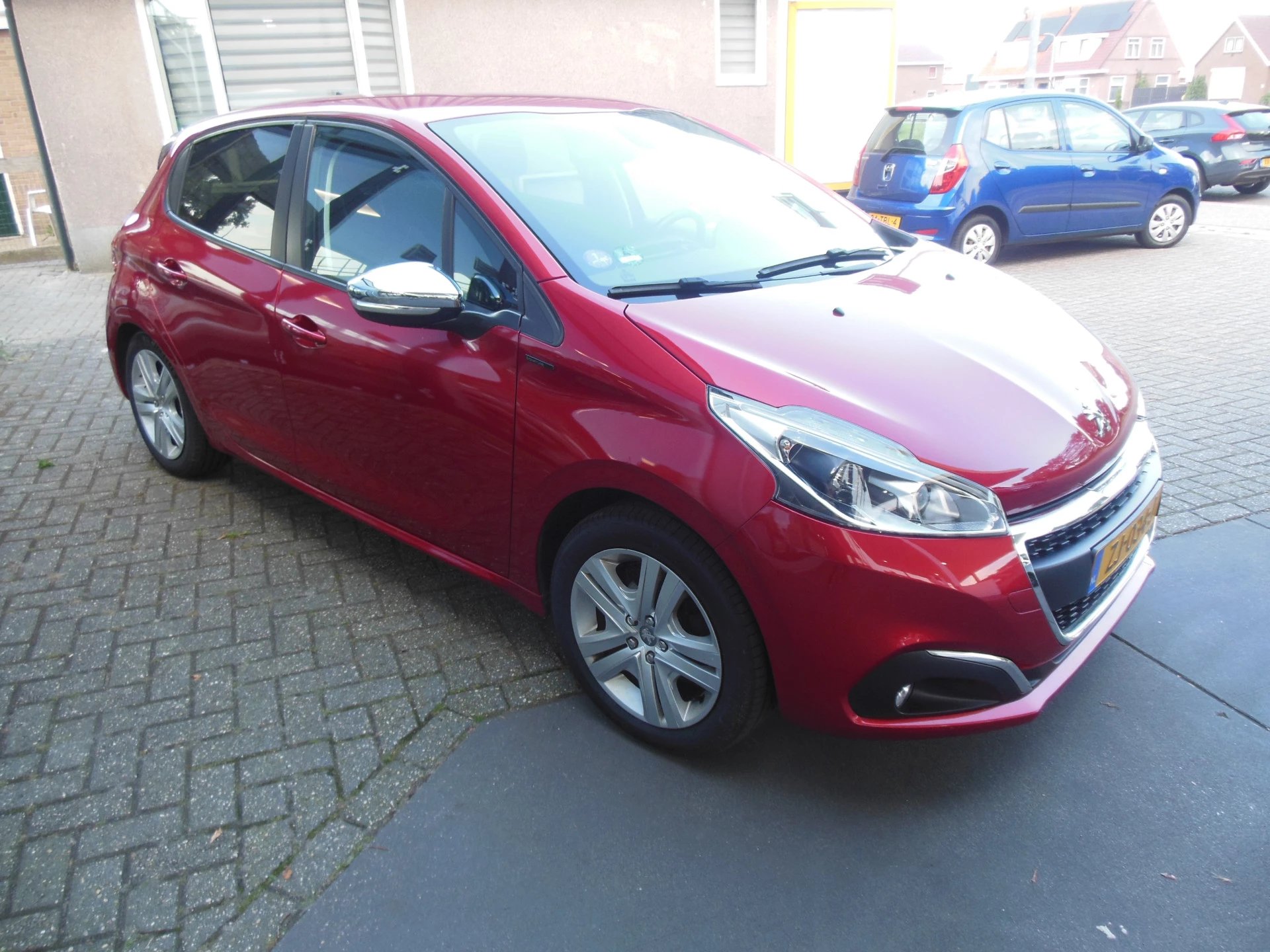 Hoofdafbeelding Peugeot 208