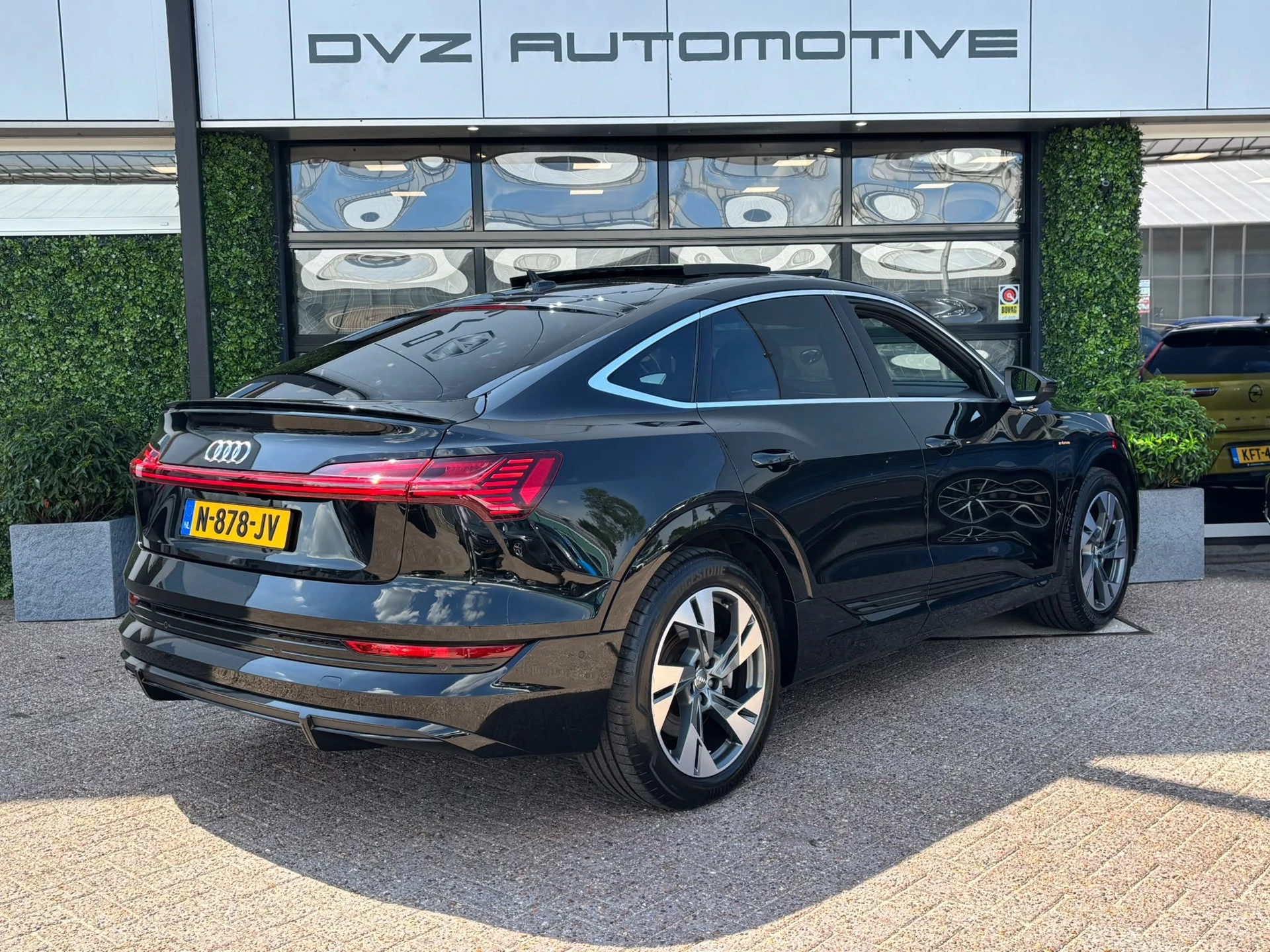 Hoofdafbeelding Audi e-tron