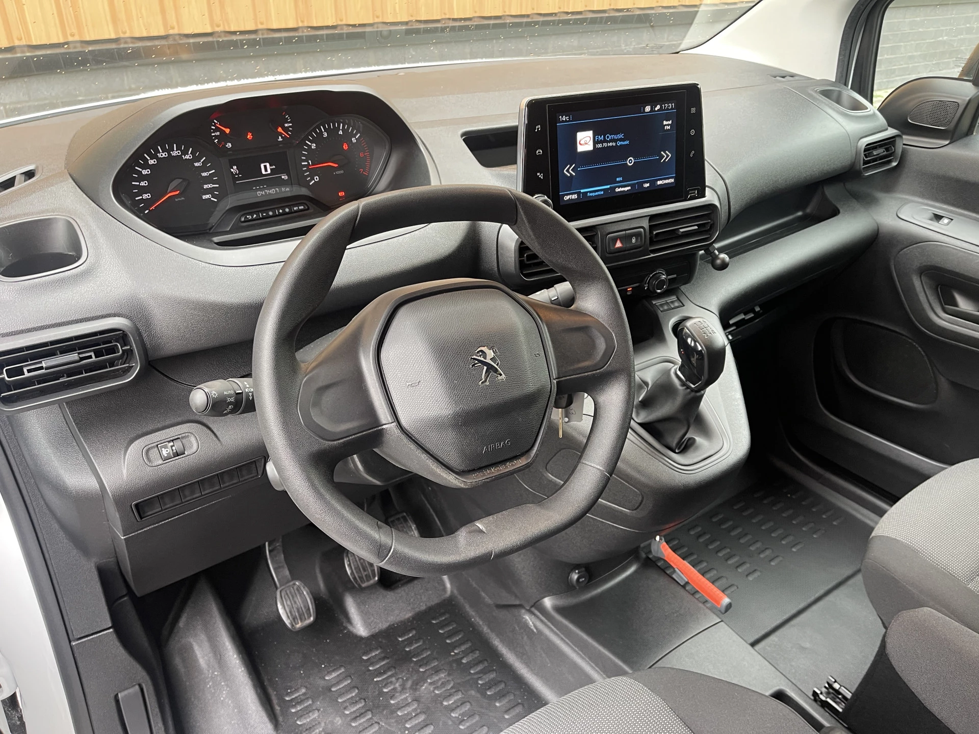 Hoofdafbeelding Peugeot Partner