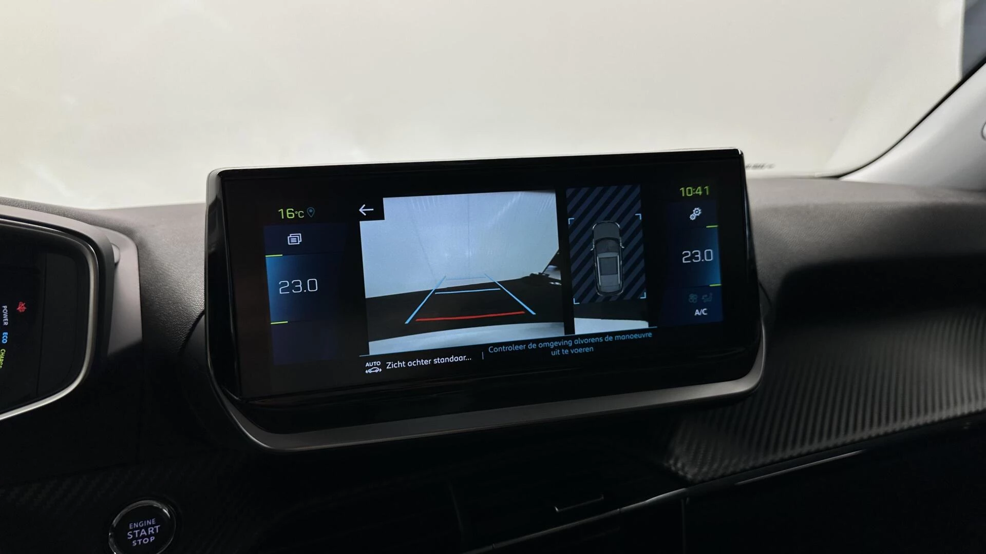 Hoofdafbeelding Peugeot e-2008