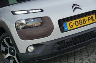 Citroen C4 Cactus 1.2 PureTech 110PK Shine - Blanc Nacre/Habana - Panorama