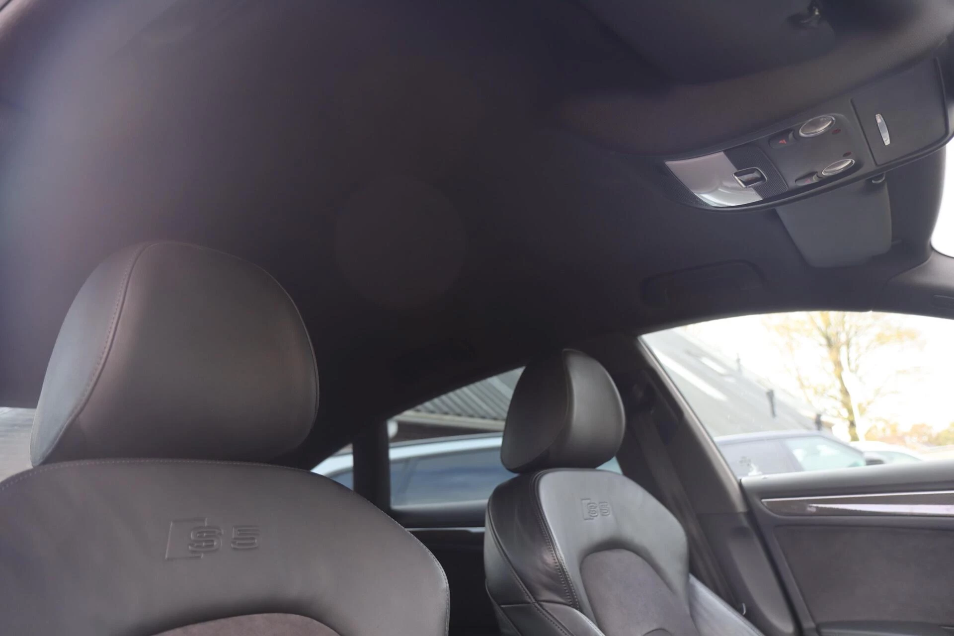 Hoofdafbeelding Audi S5